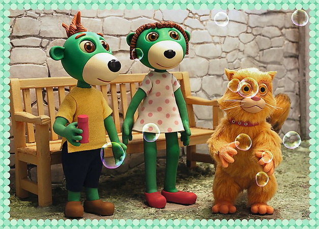 Trefl Puzzle 4v1 Noví přátelé Rodina Treflíků 207 prvků