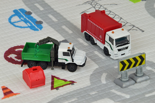 Humbi oboustranná výuková pěnová podložka Ulice Zvířata 180 x 150 x 2 cm pastelově silná velká